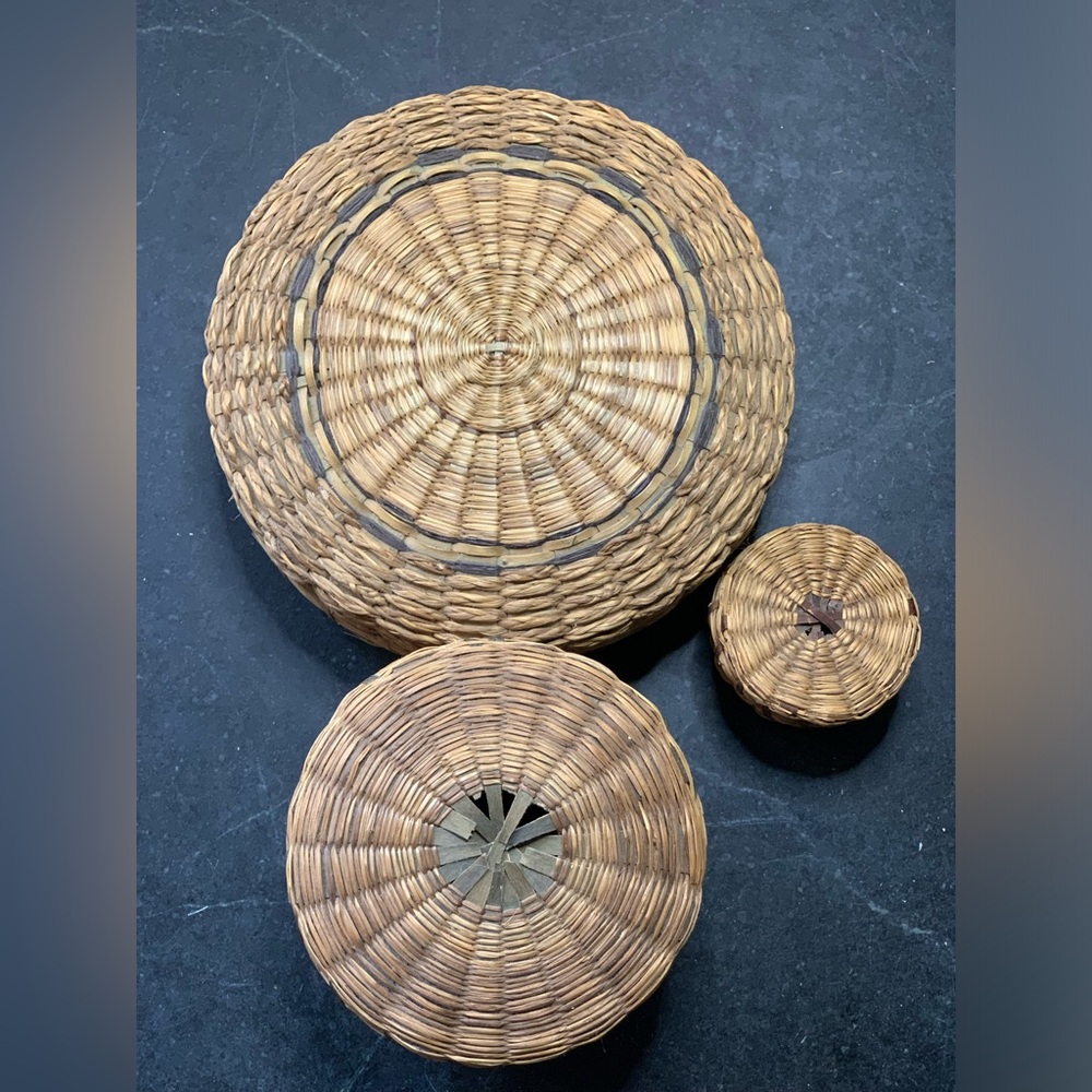 VINTAGE WOVEN BASKETS | Set of 3 | With Lids